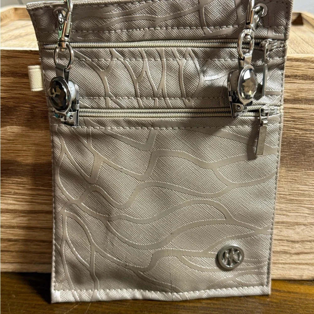 HipKlips Stylish Taupe Satchel Bag